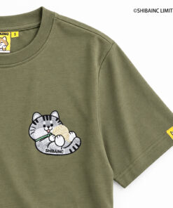Mo the Cat with ball of yarn embroidery graphic tee - Image 4