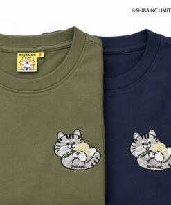 Mo the Cat with ball of yarn embroidery graphic tee